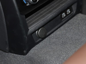 2022Ŀ 540i Lа M\b g