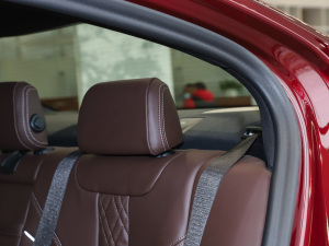 2022Ŀ 540i Lа M\b g