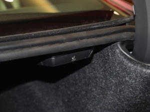 2022Ŀ 540i Lа M\b g