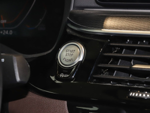 2022Ŀ 540i Lа M\b п؅^