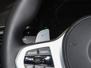 2022Ŀ 540i Lа M\b п؅^