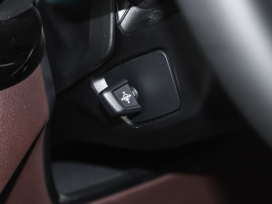 2022Ŀ 540i Lа M\b п؅^