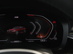 2022Ŀ 540i Lа M\b п؅^