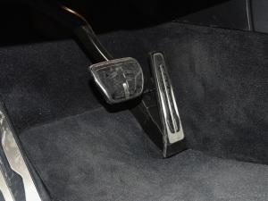 2022Ŀ 540i Lа M\b п؅^