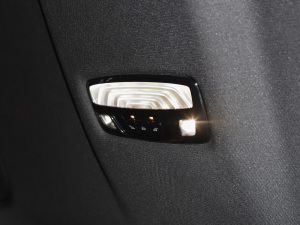 2022Ŀ 540i Lа M\b п؅^