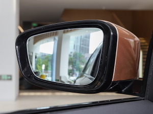 2022Ŀ 530i L(fng)а M\b (ji)^