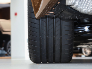 2022Ŀ 530i L(fng)а M\b (ji)^