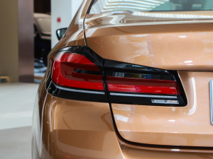 2022Ŀ 530i L(fng)а M\b (ji)^