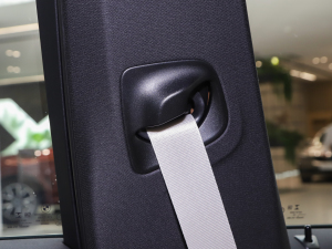 2022Ŀ 530i Lа M\b g