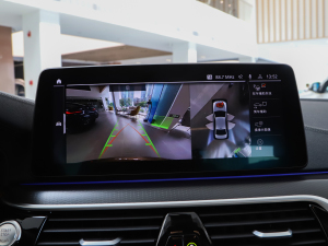 2022Ŀ 530i L(fng)а M\(yn)(dng)b п؅^(q)