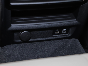 2022Ŀ 530i L(fng)а M\b п؅^(q)