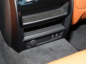 2022Ŀ 530i M\b п؅^