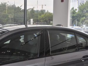 2022Ŀ 525i M\(yn)(dng)b (x)(ji)^