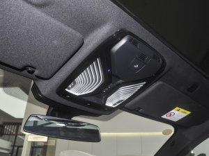 2022Ŀ 525i M\b п؅^