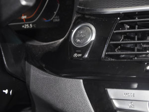 2022Ŀ 525i M\b п؅^