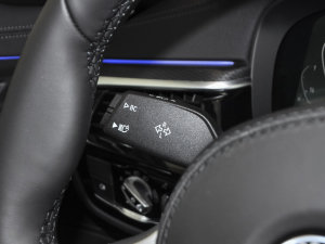 2022Ŀ 525i M\b п؅^