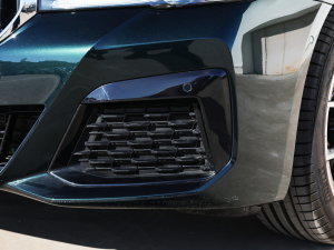 2022Ŀ 540i Lа M\b ^