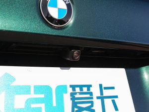 2022Ŀ 540i Lа M\b ^