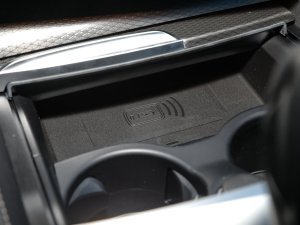 2022Ŀ 540i Lа M\b g