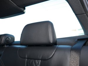 2022Ŀ 540i Lа M\b g