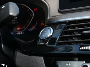 2022Ŀ 540i Lа M\b п؅^