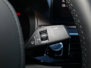 2022Ŀ 540i Lа M\b п؅^