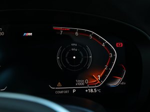 2022Ŀ 540i Lа M\b п؅^