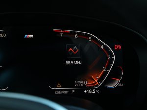 2022Ŀ 540i Lа M\b п؅^