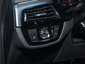 2022Ŀ 540i Lа M\b п؅^