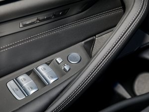 2022Ŀ 540i Lа M\b п؅^