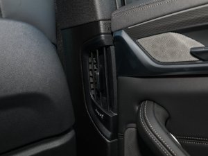 2022Ŀ 540i Lа M\b п؅^