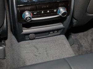 2022Ŀ 540i Lа M\b п؅^