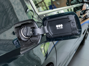 2022Ŀ 530i Lа M\b w