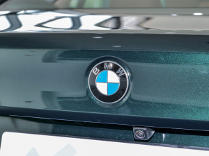 2022Ŀ 530i Lа M\b ^