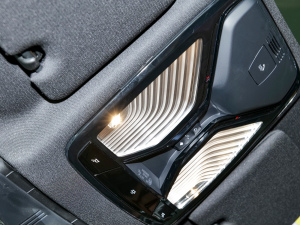 2022Ŀ 530i Lа M\b п؅^(q)