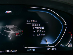 2022Ŀ 530i Lа M\b п؅^