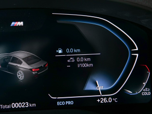 2022Ŀ 530i Lа M\b п؅^