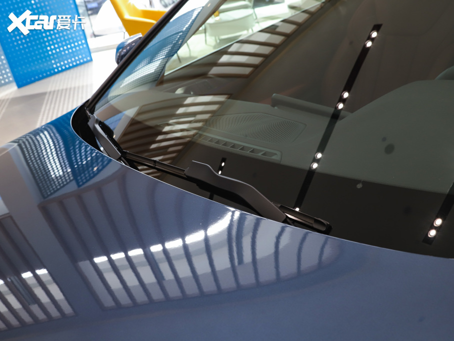 2022R4ϵ 425i M\b