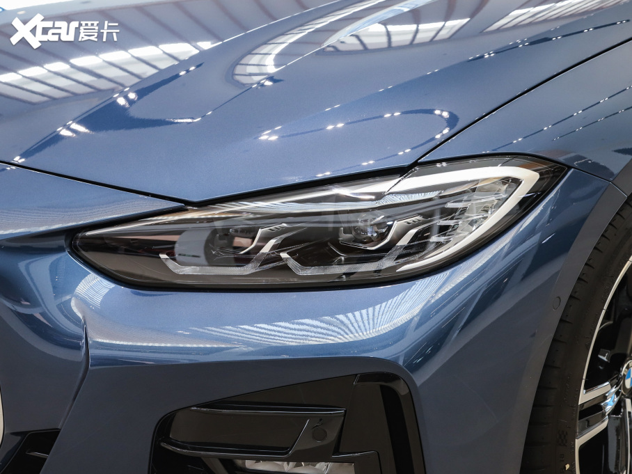 2022R4ϵ 425i M\(yn)b