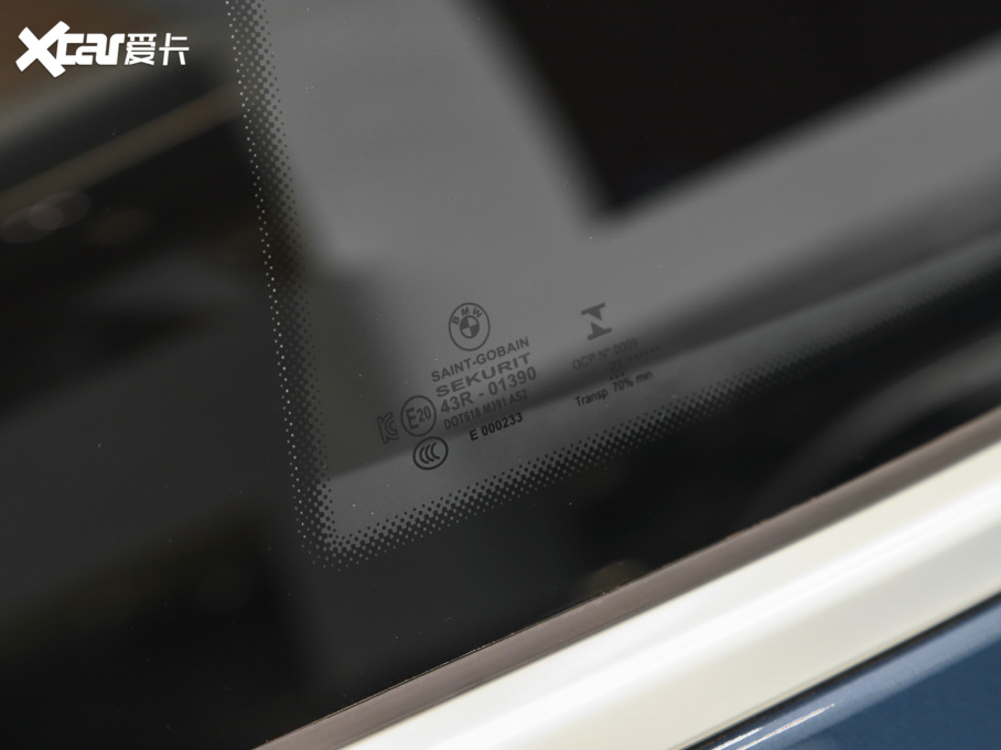 2022R4ϵ 425i M\b