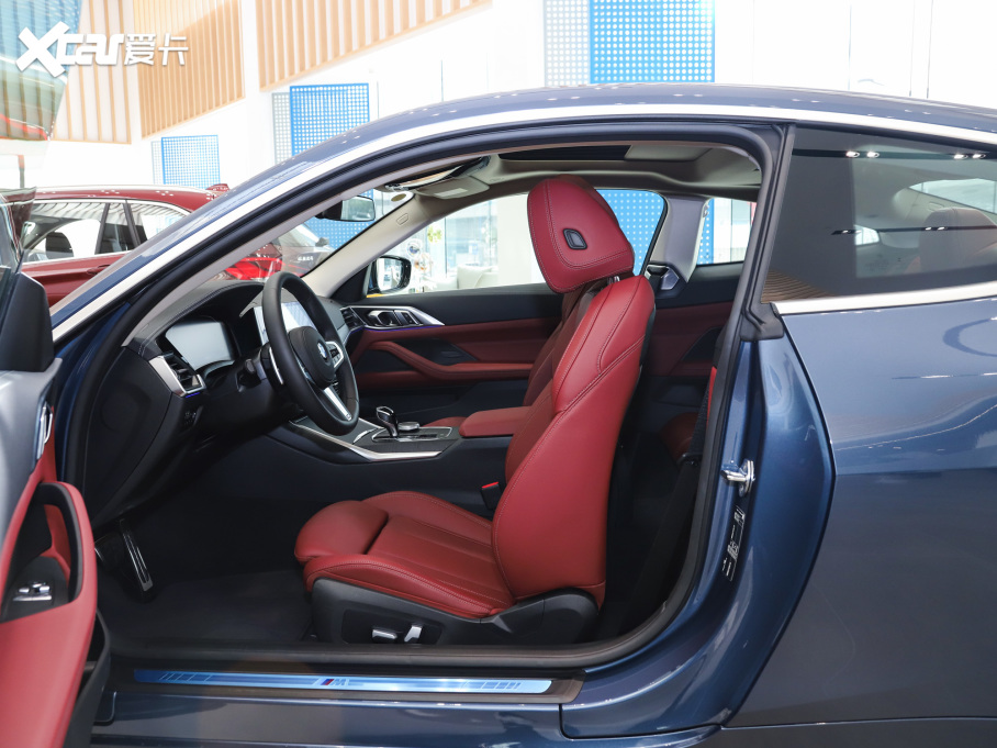 2022R4ϵ 425i M\b