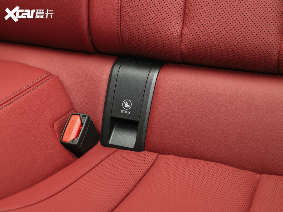 2022R4ϵ 425i M\b