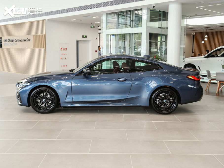 2022R4ϵ Ŀ 425i M\ҹb