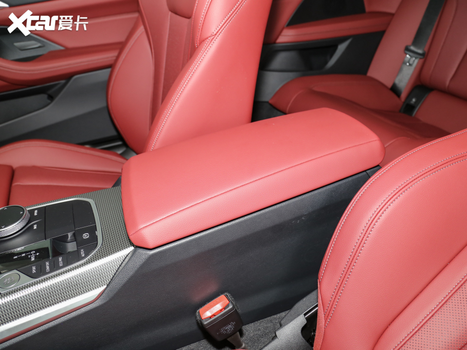 2022R4ϵ Ŀ 425i M\ҹb