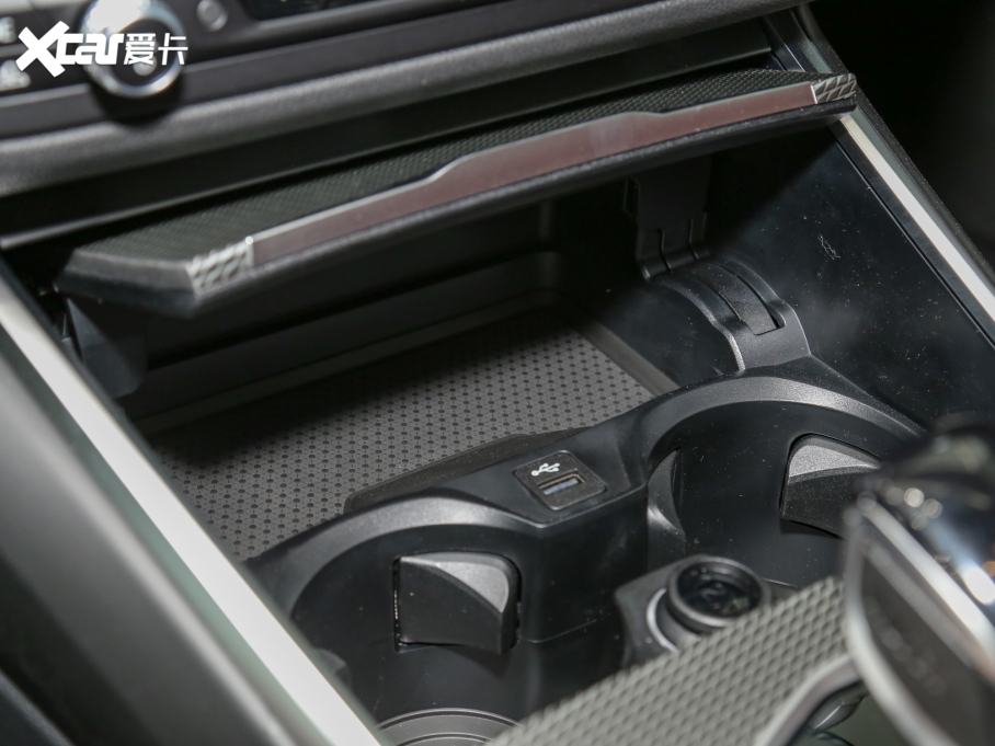 2022R4ϵ Ŀ 425i M\ҹb