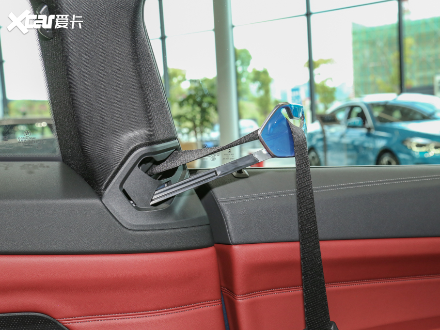 2022R4ϵ Ŀ 425i M\ҹb