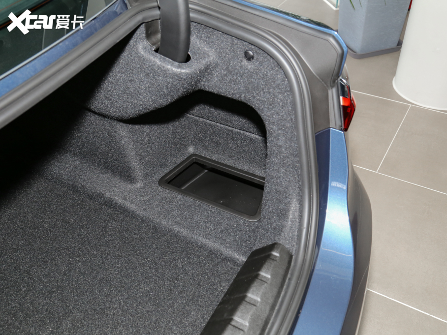 2022R4ϵ Ŀ 425i M\ҹb