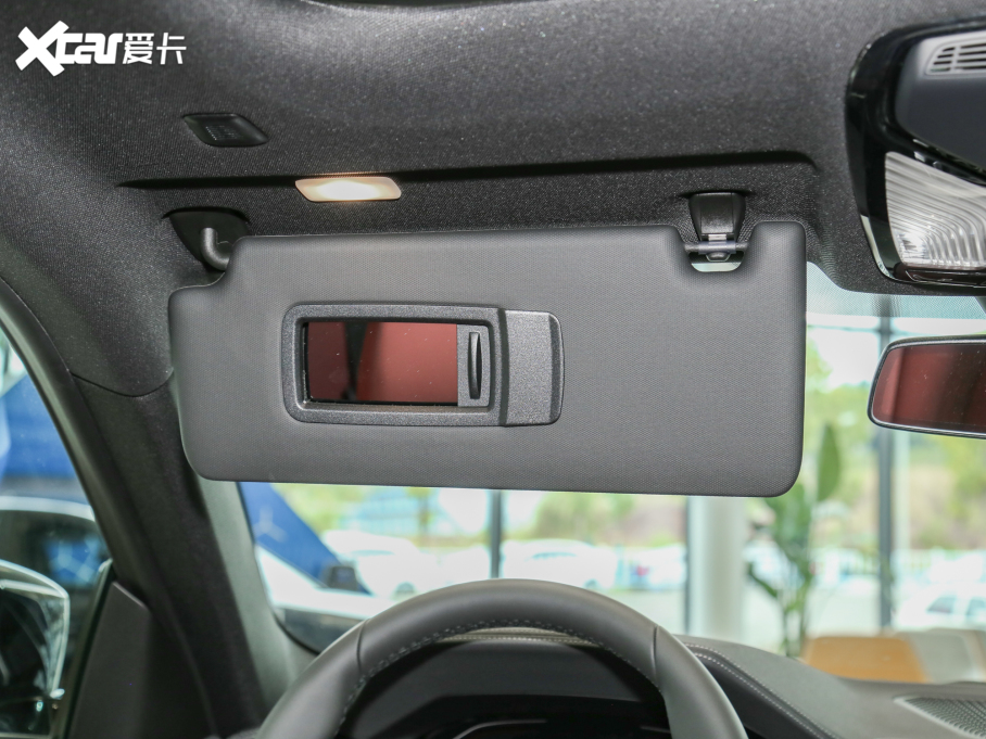 2022R4ϵ Ŀ 425i M\ҹb