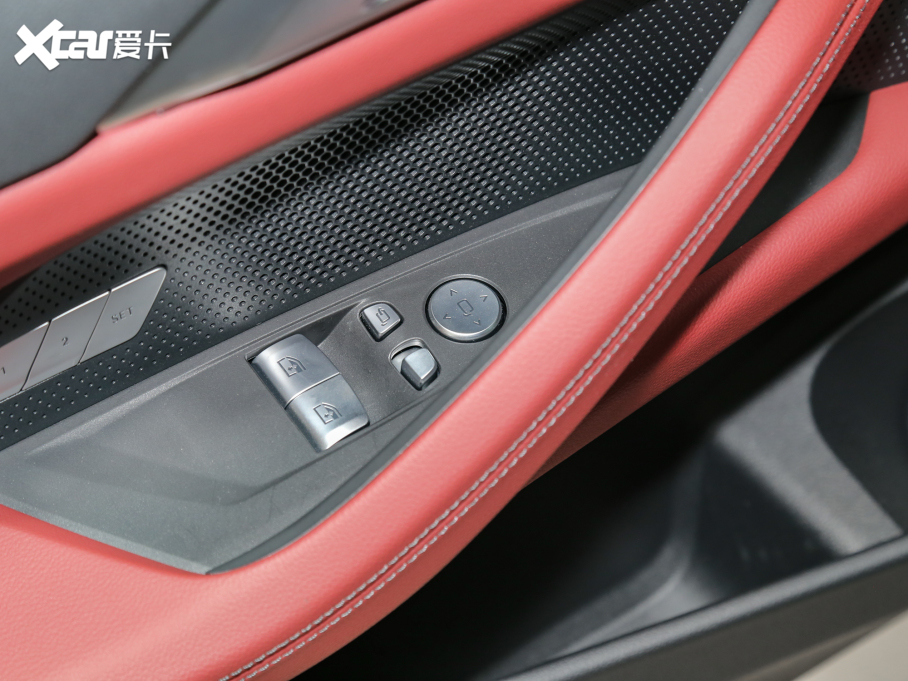 2022R4ϵ Ŀ 425i M\ҹb