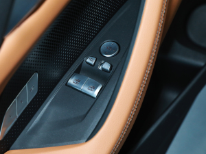 2022425i M\ҹb {܇ƅ^	